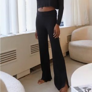 Black Thermal Material Fold Over Yoga Pants